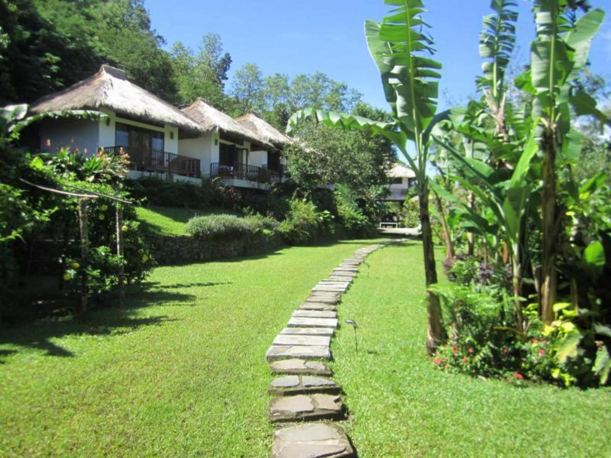 Desa Kowanara Kelimutu Crater Lakes Ecolodge מראה חיצוני תמונה